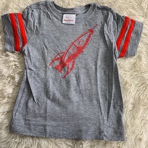 Hanna Andersson size 90/3T T-shirt